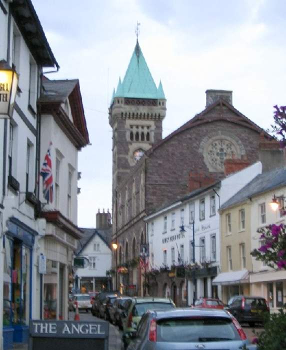 Abergavenny: Market town in Monmouthshire, Wales