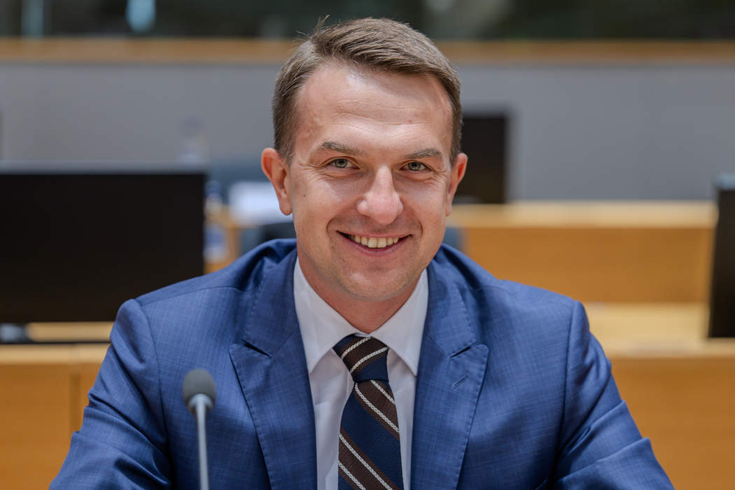 Adam Szłapka: Polish political scientist and politician (born 1984)