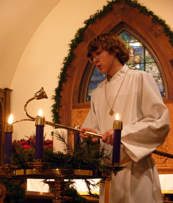 Advent: Christian church season preceding Christmas