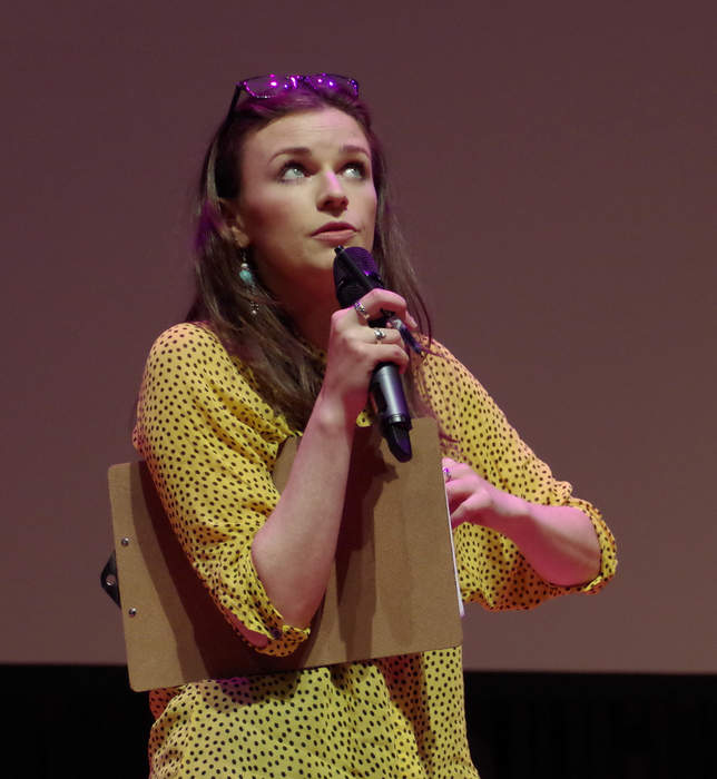 Aisling Bea: Irish comedian and actress