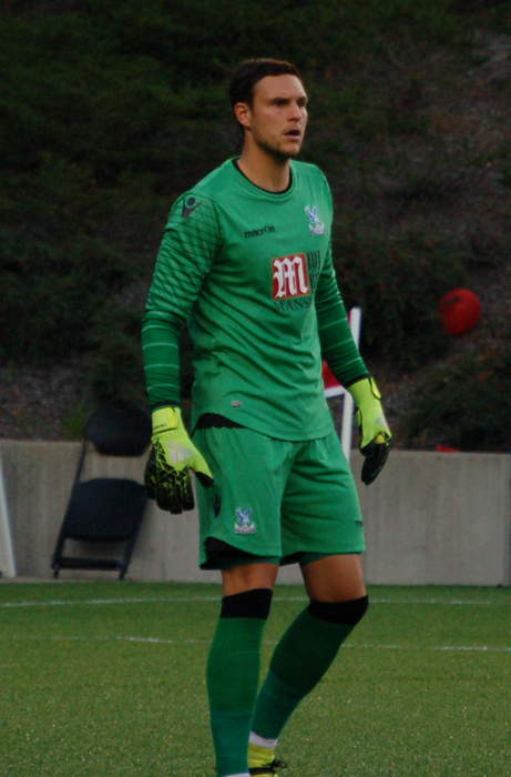 Alex McCarthy: English footballer (born 1989)