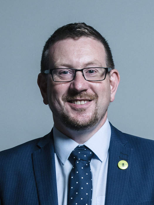 Andrew Gwynne: British politician (born 1974)