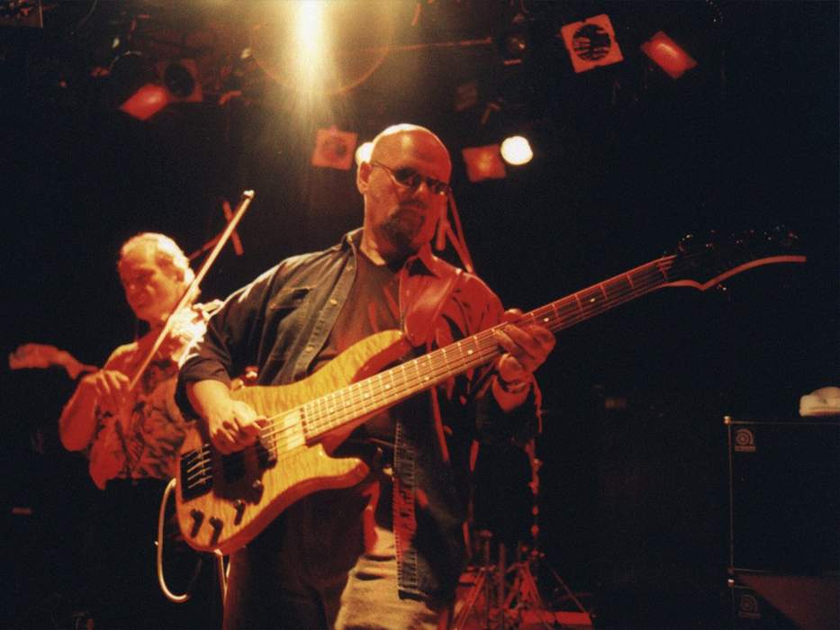 Andy West: American bass guitarist and composer (born 1953)