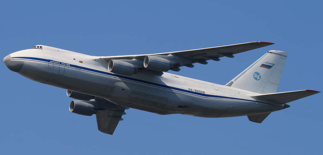 Antonov An-124 Ruslan: Soviet large military transport aircraft