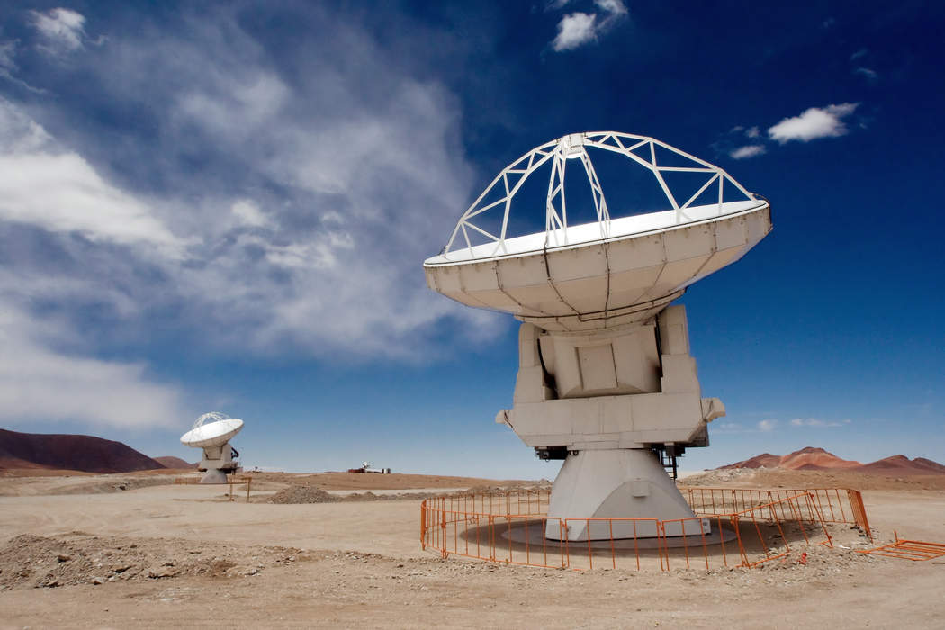 Atacama Large Millimeter Array: 66 radio telescopes in the Atacama Desert of northern Chile