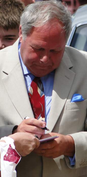 Barry Fry: English football player and manager (born 1945)