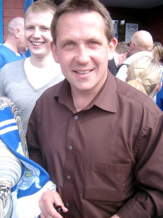 Billy Dodds: Scottish footballer (born 1969)