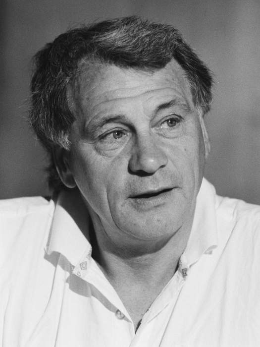 Bobby Robson: English footballer and manager