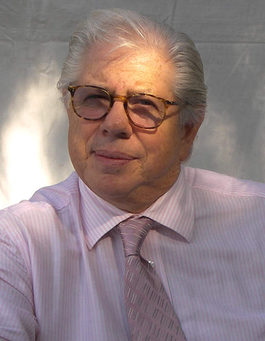 Carl Bernstein: American journalist (born 1944)