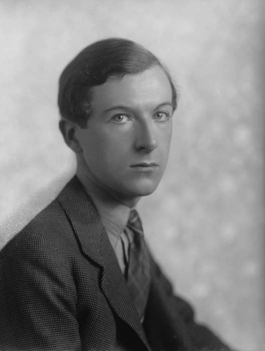 Cecil Beaton: British photographer and designer (1904–1980)