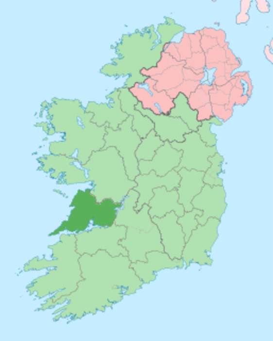 County Clare: County in Ireland