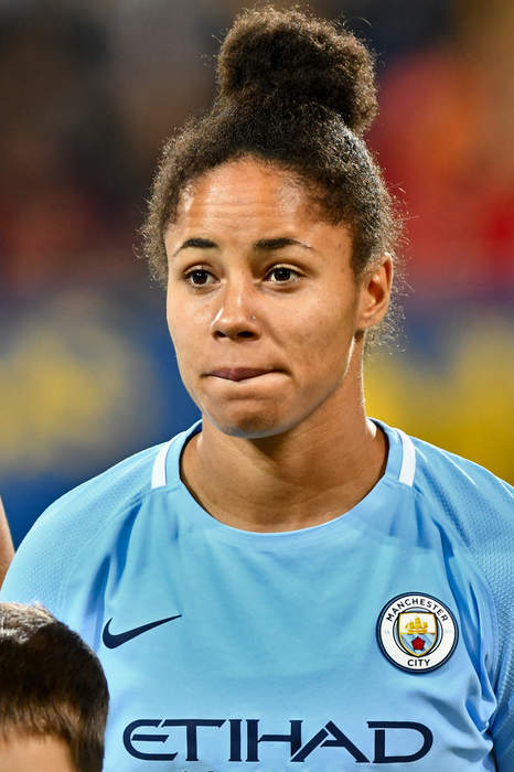 Demi Stokes: English footballer (born 1991)