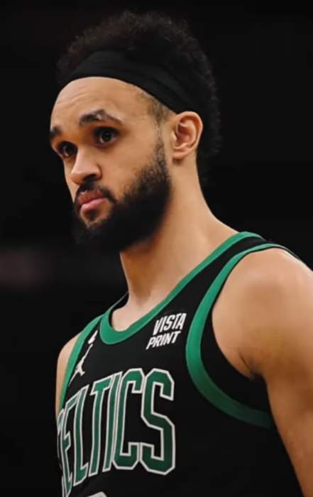 Derrick White: American basketball player (born 1994)