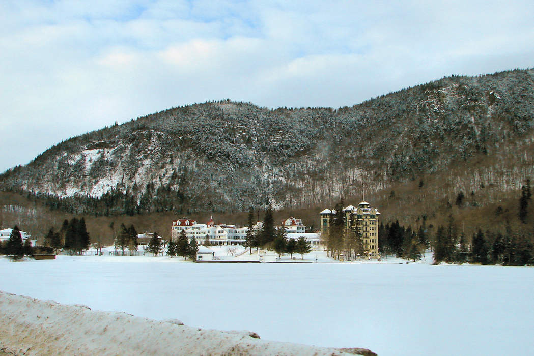 Dixville Notch, New Hampshire: Unincorporated community in New Hampshire, United States