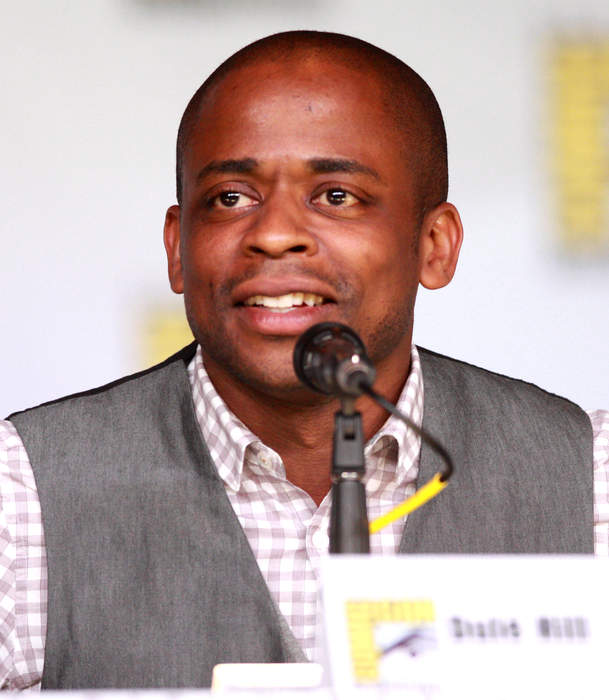 Dulé Hill: American actor (born 1975)