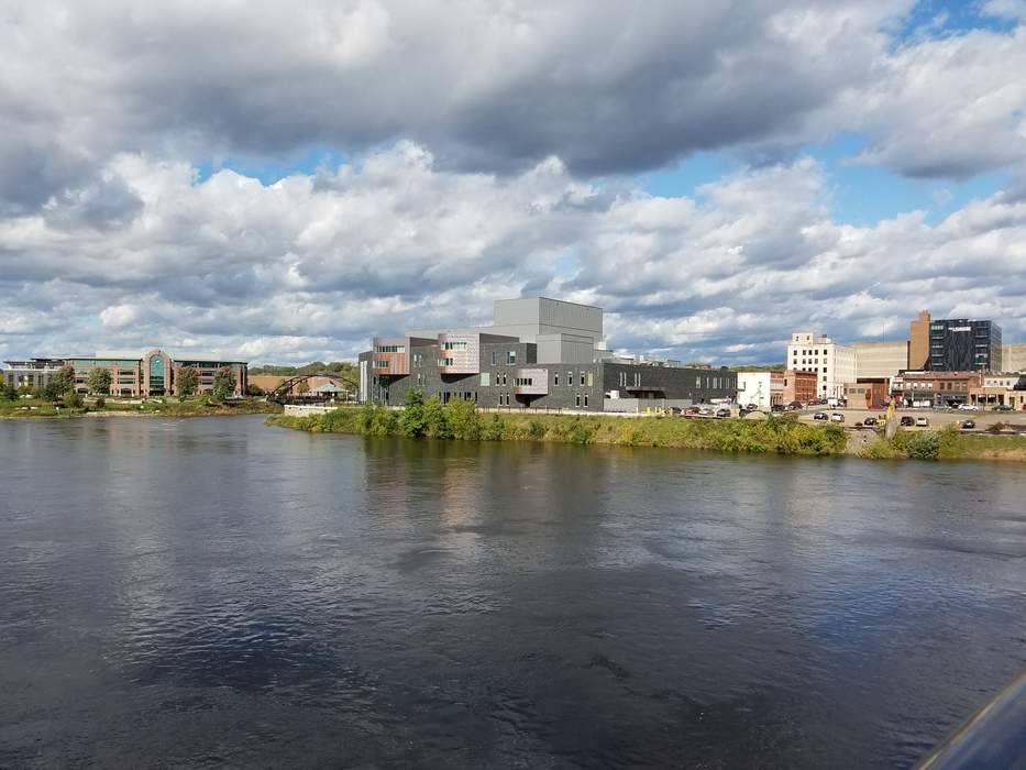 Eau Claire, Wisconsin: City in Wisconsin, United States