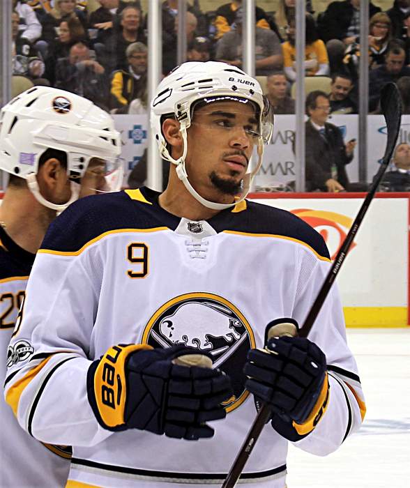 Evander Kane: Canadian ice hockey player (born 1991)