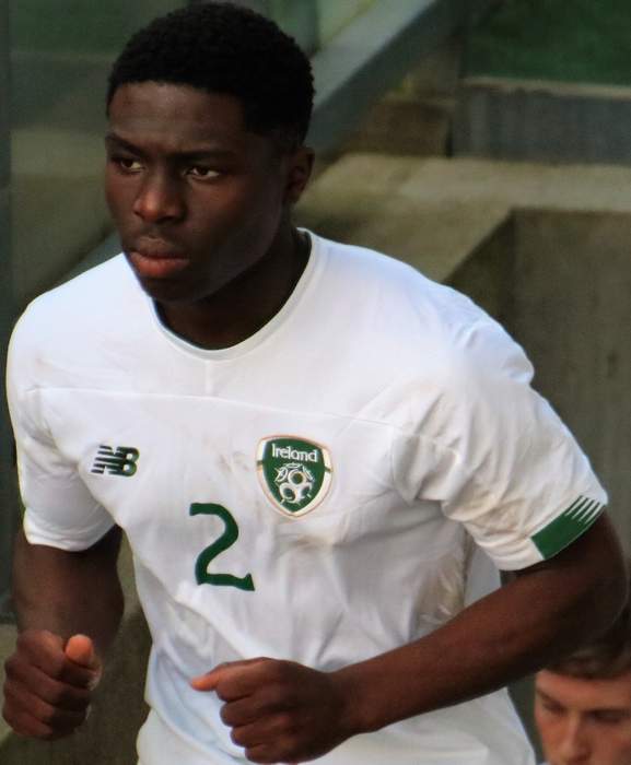 Festy Ebosele: Irish footballer (born 2002)