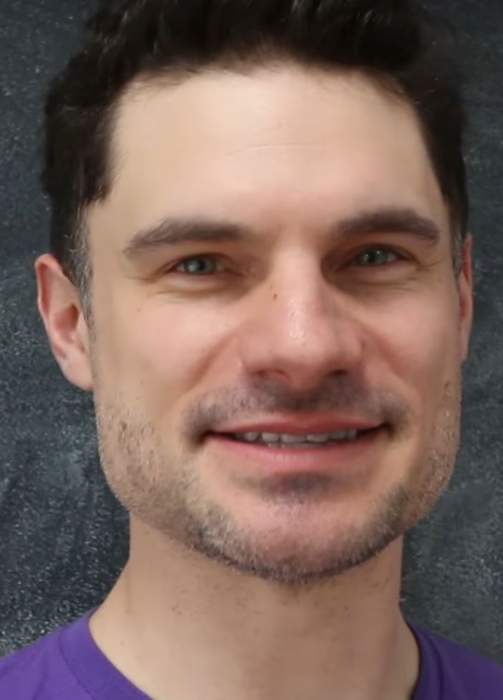 Flula Borg: German actor, comedian, and musician (born 1982)