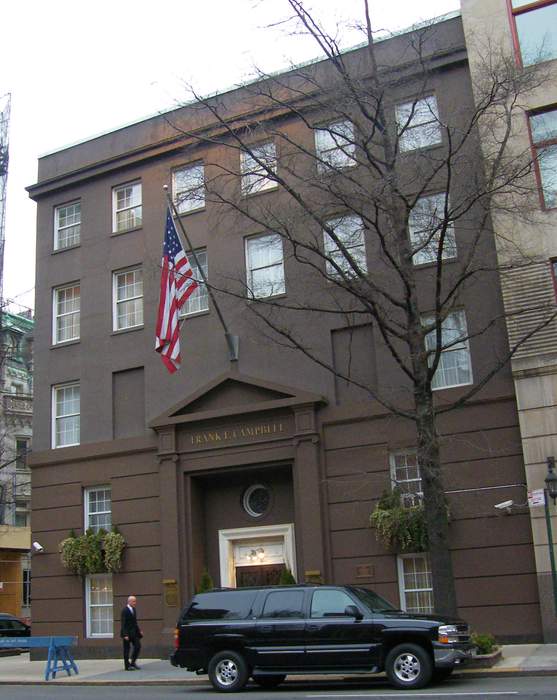 Frank E. Campbell Funeral Chapel: Historic funeral home in Manhattan, New York