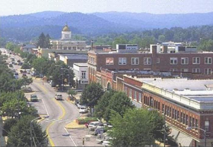 Hendersonville, North Carolina: City in North Carolina, United States