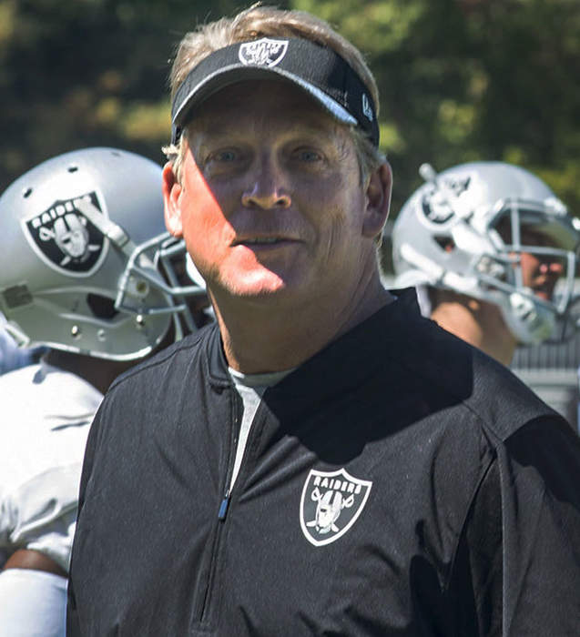 Jack Del Rio: American football player and coach (born 1963)