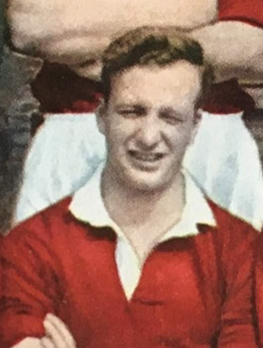 Jeff Whitefoot (footballer): English footballer (1933–2024)