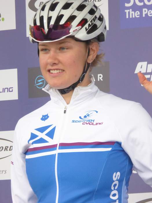 Jenny Holl: Scottish cyclist (born 1999)