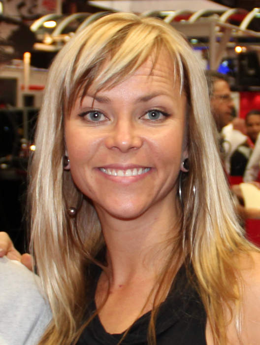 Jessi Combs: American racer and TV personality (1980–2019)