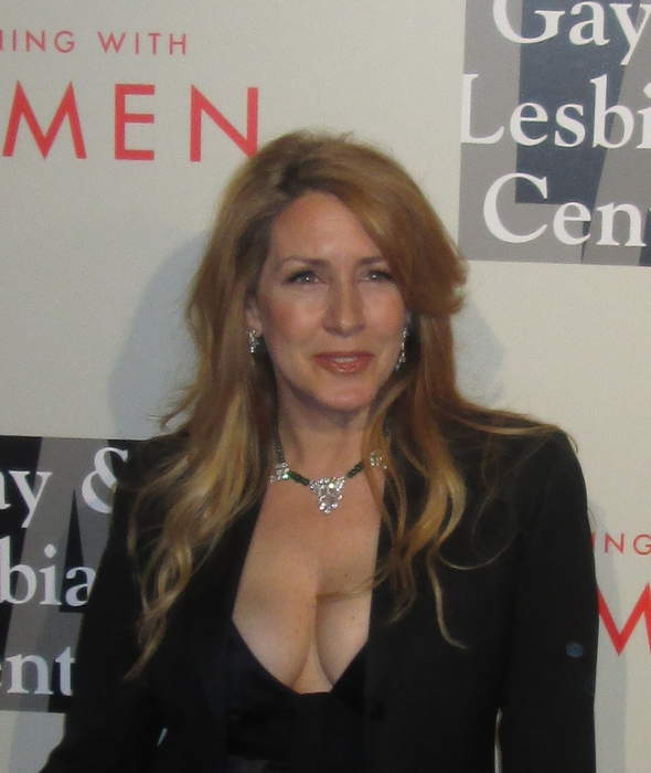 Joely Fisher: American actress (born 1967)