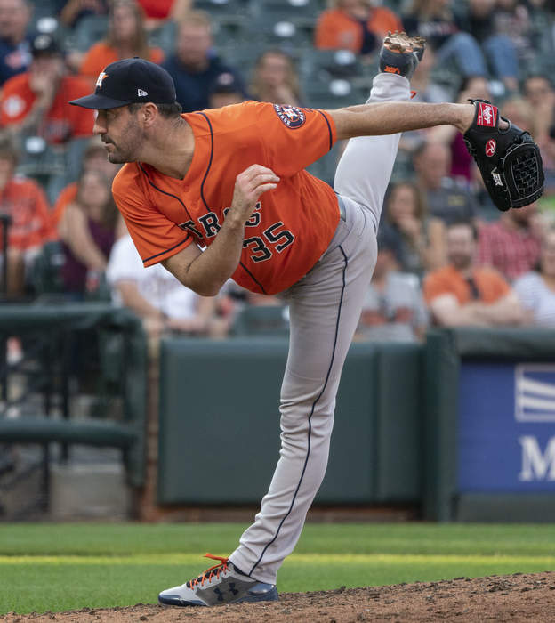 Justin Verlander: American baseball pitcher (born 1983)