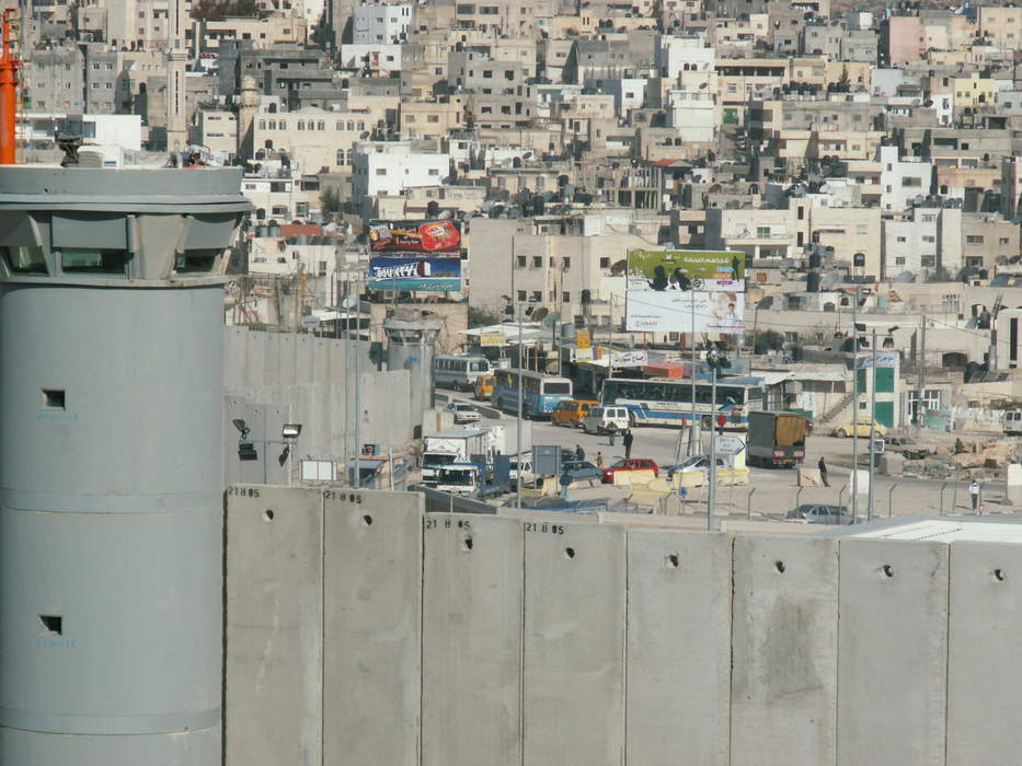 Qalandia: Municipality type D in Jerusalem, State of Palestine