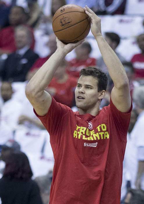 Kris Humphries: American basketball player (born 1985)