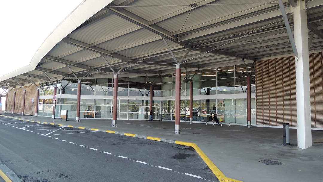 La Tontouta International Airport: Airport in New Caledonia, France