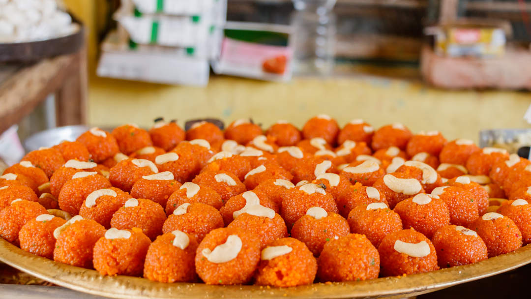 Laddu: Spherical sweet from the Indian subcontinent