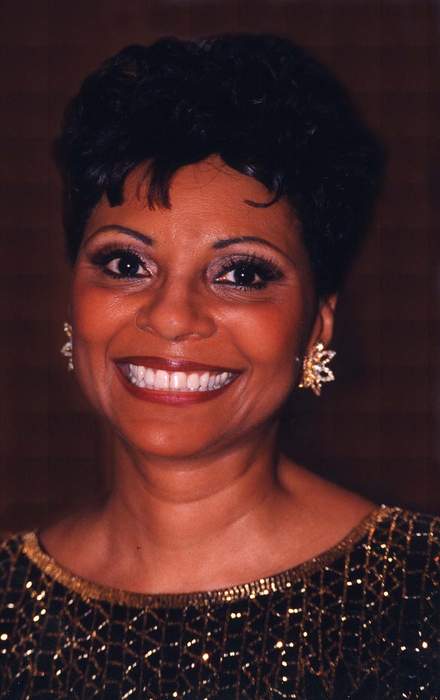 Leslie Uggams: American actress and singer (born 1943)