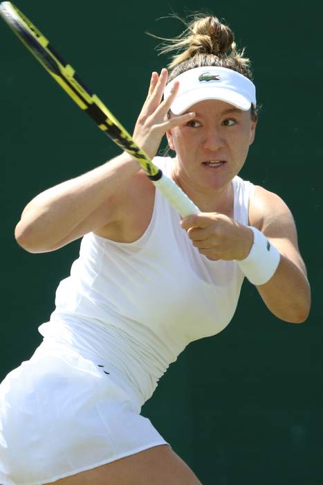 Lulu Sun: New Zealand and Swiss professional tennis player (born 2001)