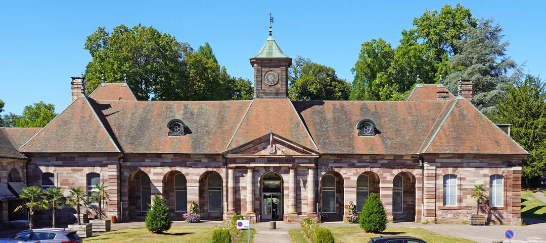 Luxeuil-les-Bains: Commune in Bourgogne-Franche-Comté, France