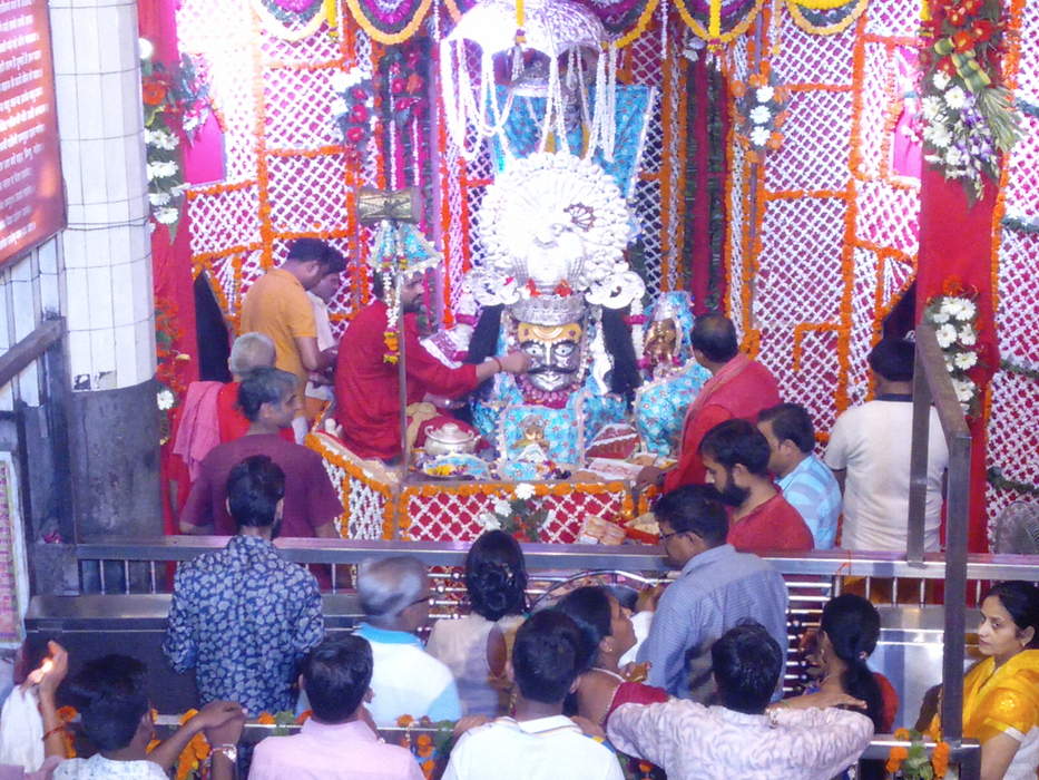 Mankameshwar Temple: Hindu temple in Agra, India