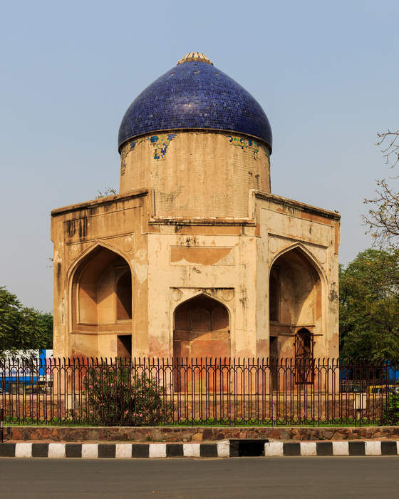 Mathura Road, Delhi: Part of NH2; connecting Delhi to Mathura,Uttar Pradesh, India