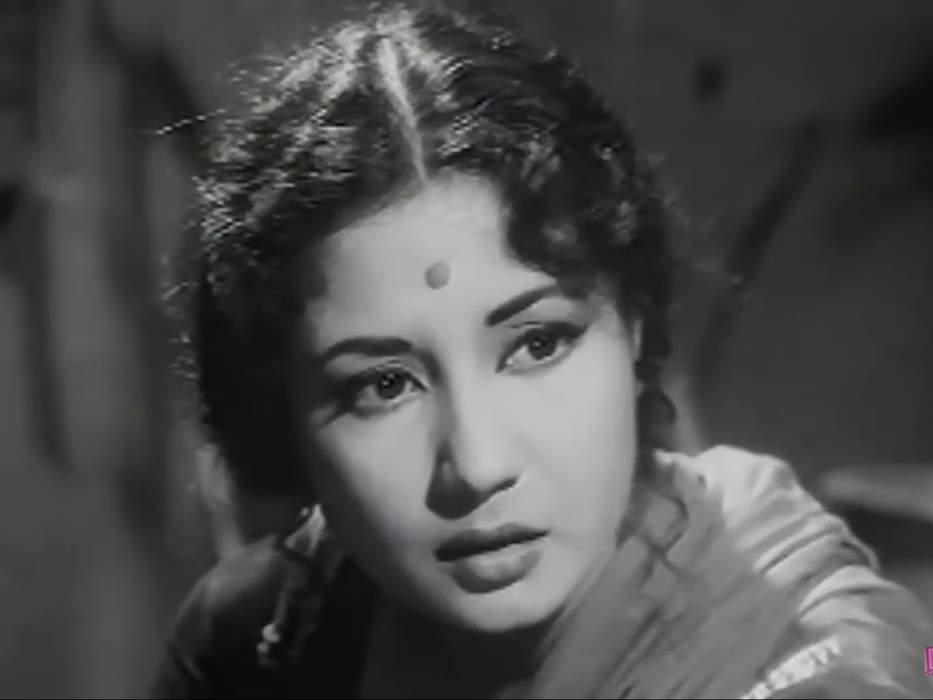 Meena Kumari: Indian actress and poet (1933–1972)