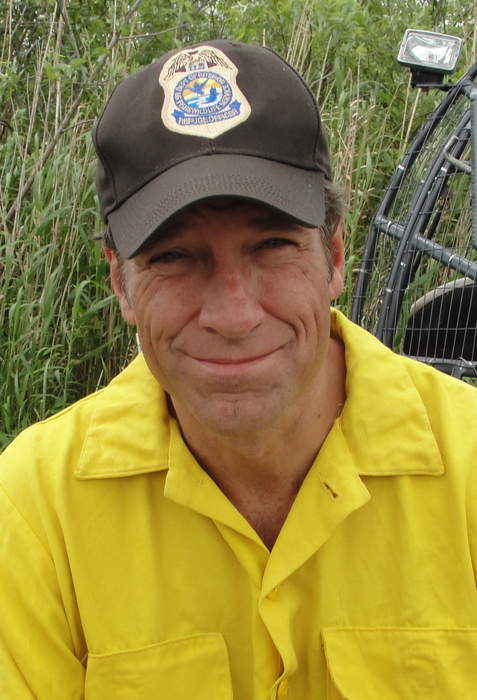 Mike Rowe: American television personality