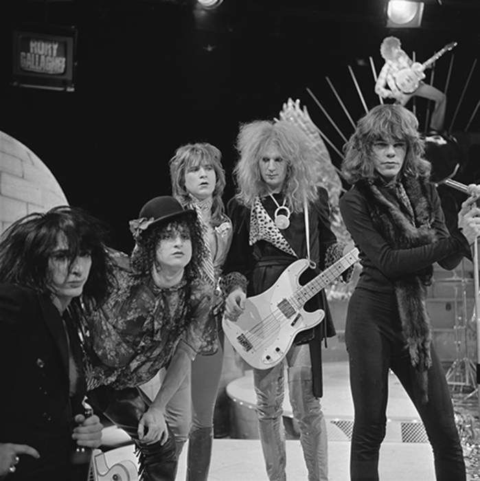 New York Dolls: American rock band