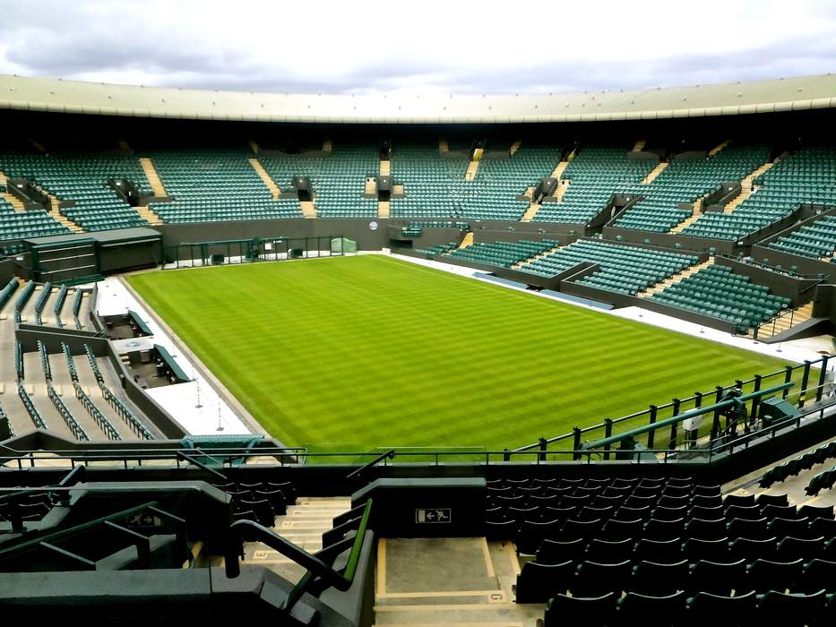 No. 1 Court (Wimbledon): Tennis court at the All England Lawn Tennis and Croquet Club, Wimbledon, London