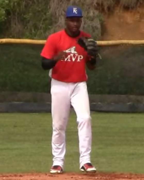 Orelvis Martínez: Dominican baseball player (born 2001)