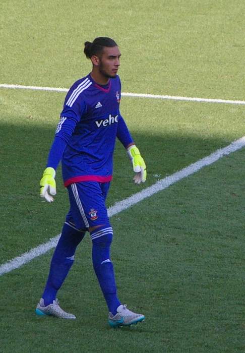 Paulo Gazzaniga: Argentine footballer (born 1992)