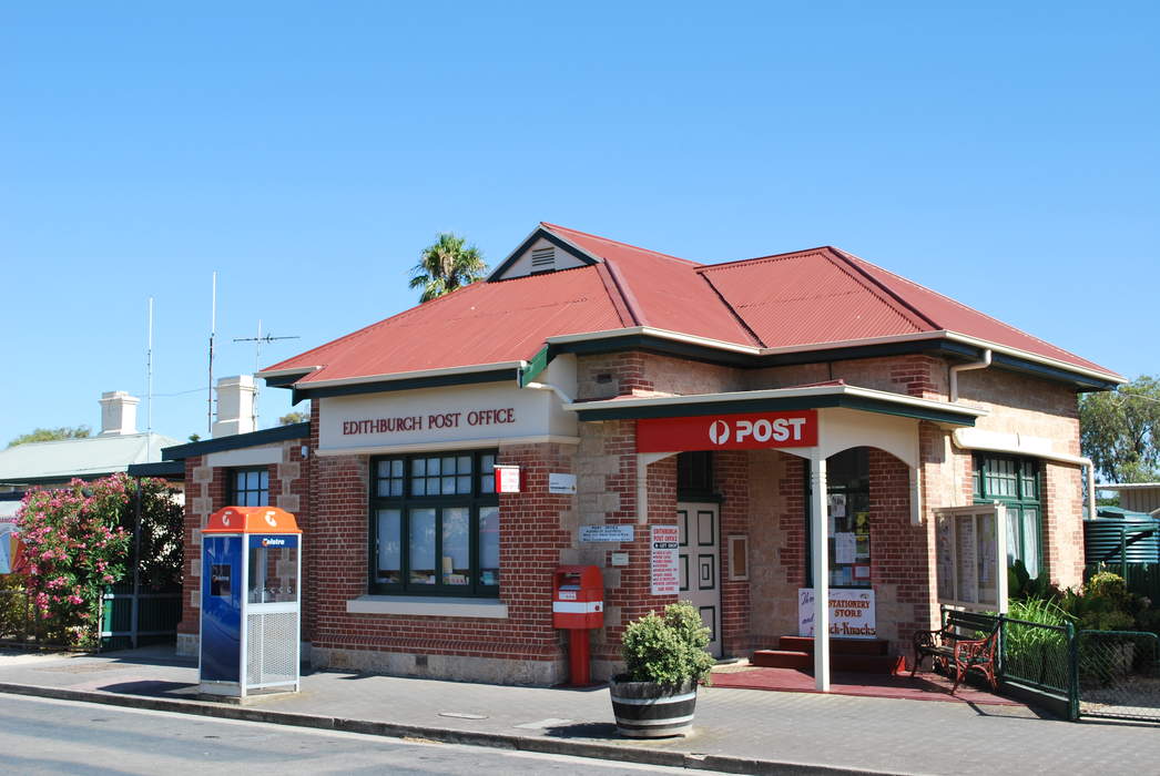 Post office: Customer service facility of a postal system