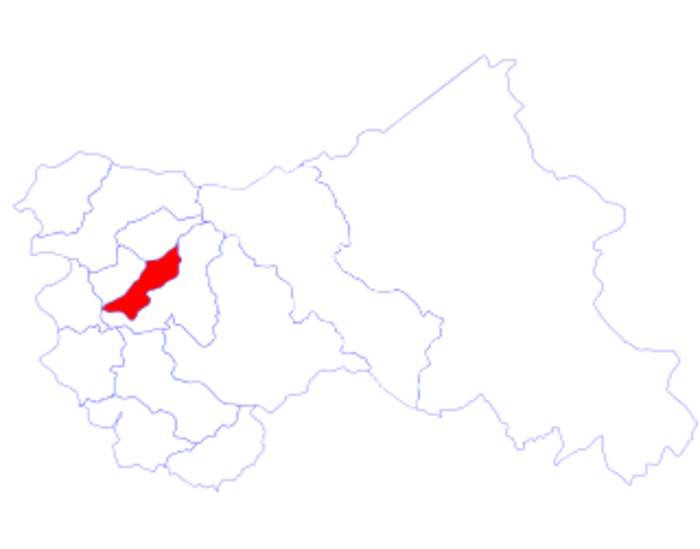 Pulwama district: District of Jammu and Kashmir administered by India