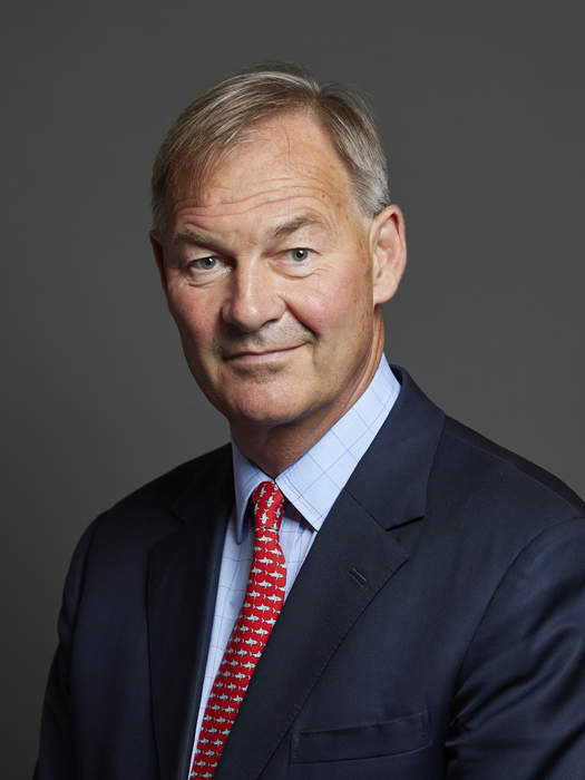 Rupert Lowe: British politician and businessman (born 1957)