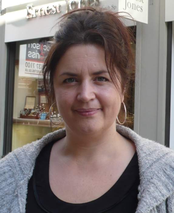 Ruth Jones: Welsh actress, producer, and writer (born 1966)